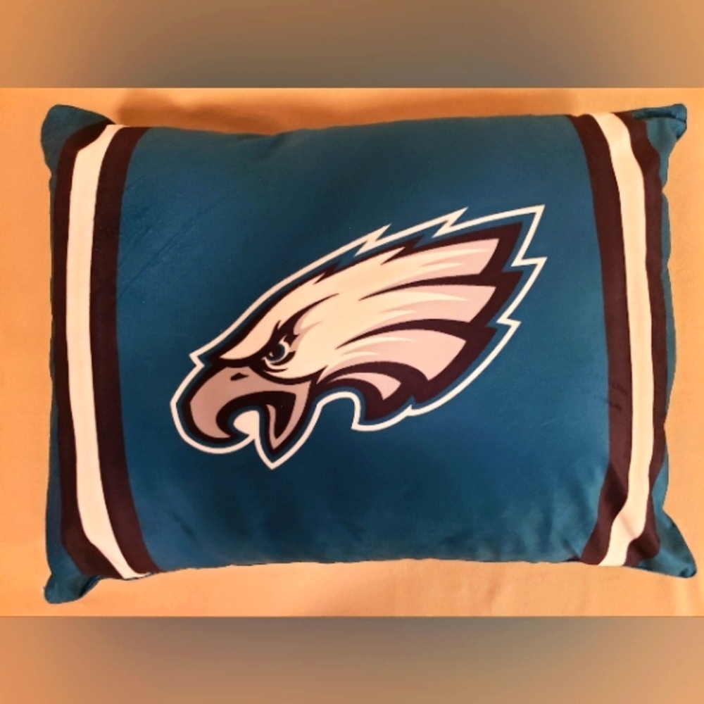 PHILADELPHIA EAGLES PILLOW